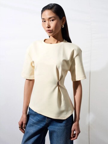 Maglietta di Dilvin in beige: frontale