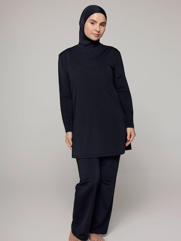 SIYA Swimwear Swimsuit 'South – Covered - Burkini/Modest' in Black: front