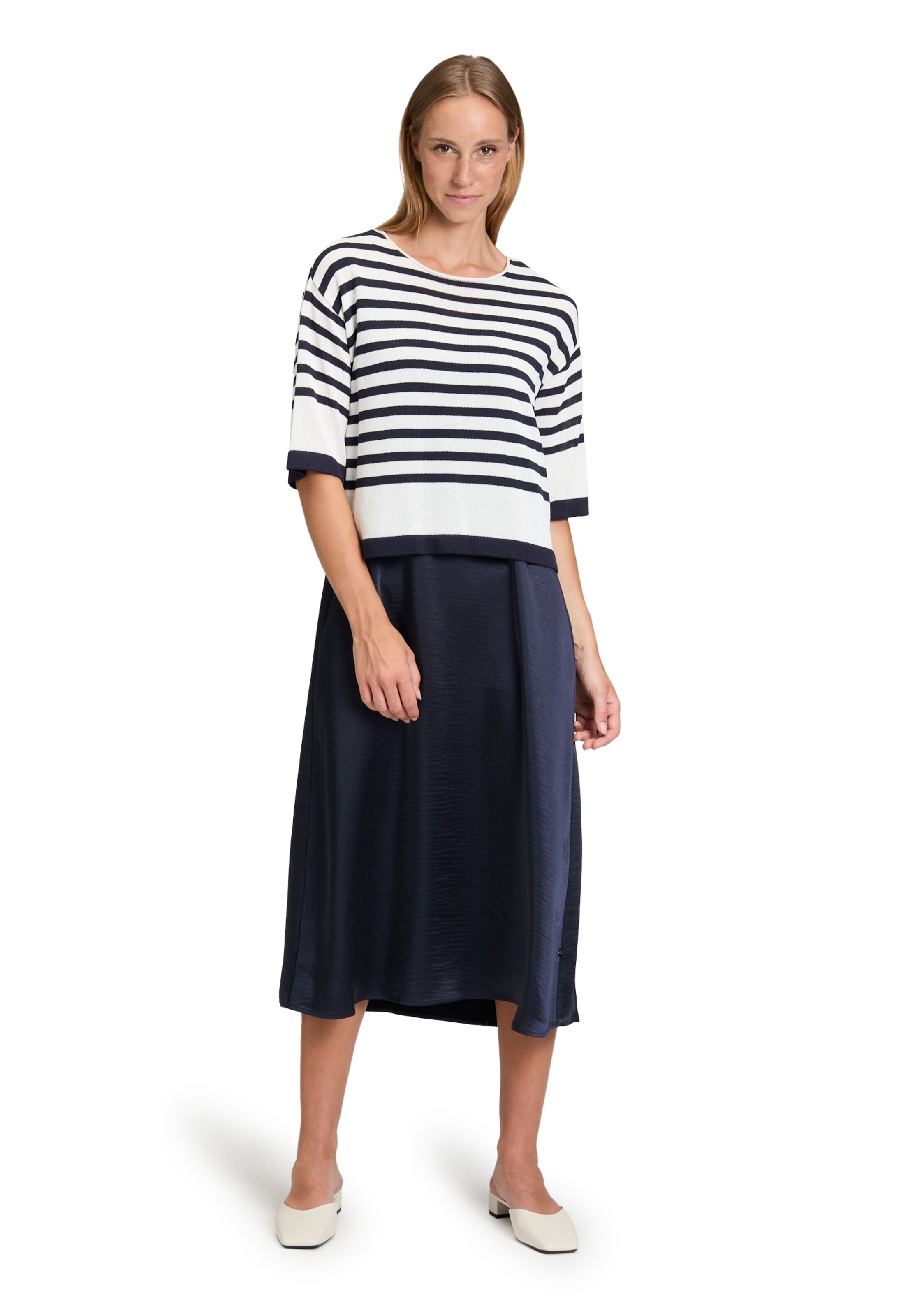 robe légère Kleid in Blau: Vorderseite