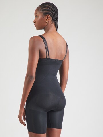 SPANX Stahovací body – černá
