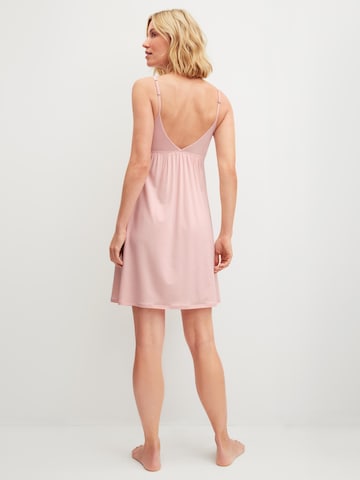 Negligé 'Elegant Dreams' di CALIDA in rosa