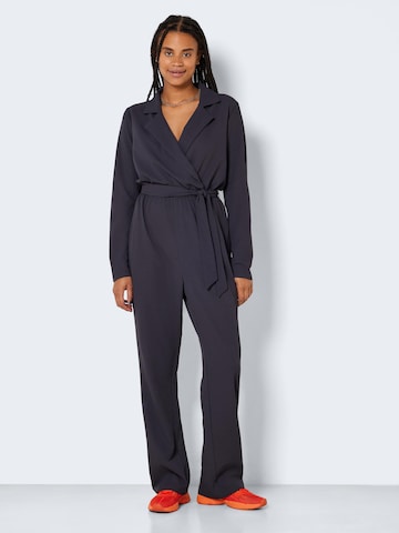 Noisy may Jumpsuit in Grey: front