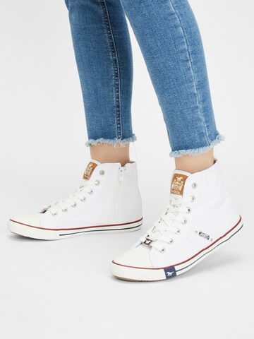 MUSTANG High-top trainers in White: front