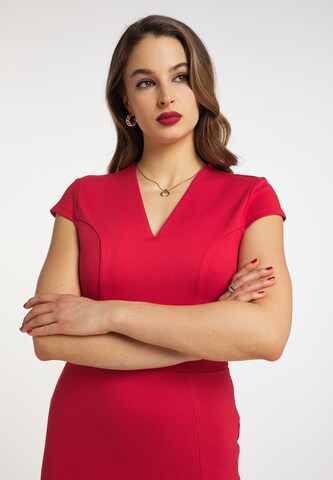 faina Sheath Dress in Red