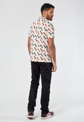 4funkyflavours - Ajuste regular Camisa 'Empire Ants' en blanco