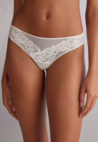 INTIMISSIMI Thong in White: front