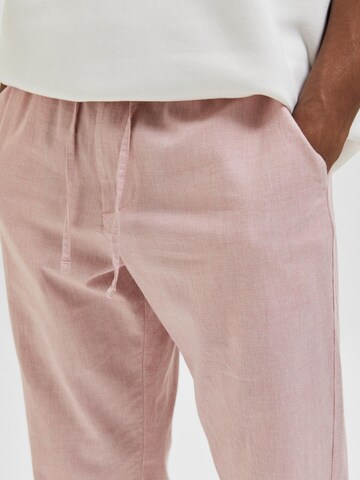SELECTED HOMME Regular Pants 'Newton' in Pink