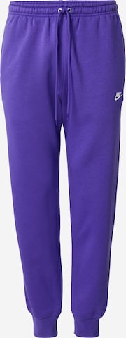 Nike SportswearTapered Stopalice 'CLUB' - ljubičasta boja: prednji dio