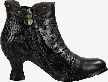 Laura Vita Ankle Boots in Black