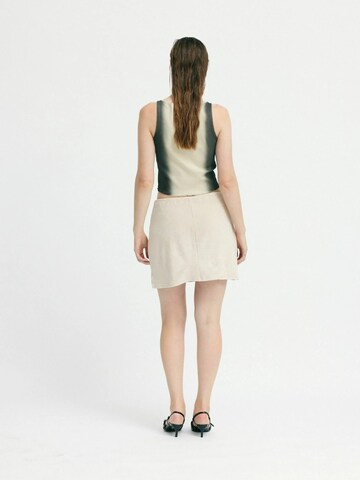 Résumé Hame ' BoraRS ' värissä valkoinen