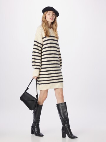 River Island Úpletové šaty 'CAMILLE' – béžová