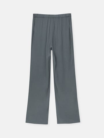 Pull&Bear Широка кройка Панталон в сиво