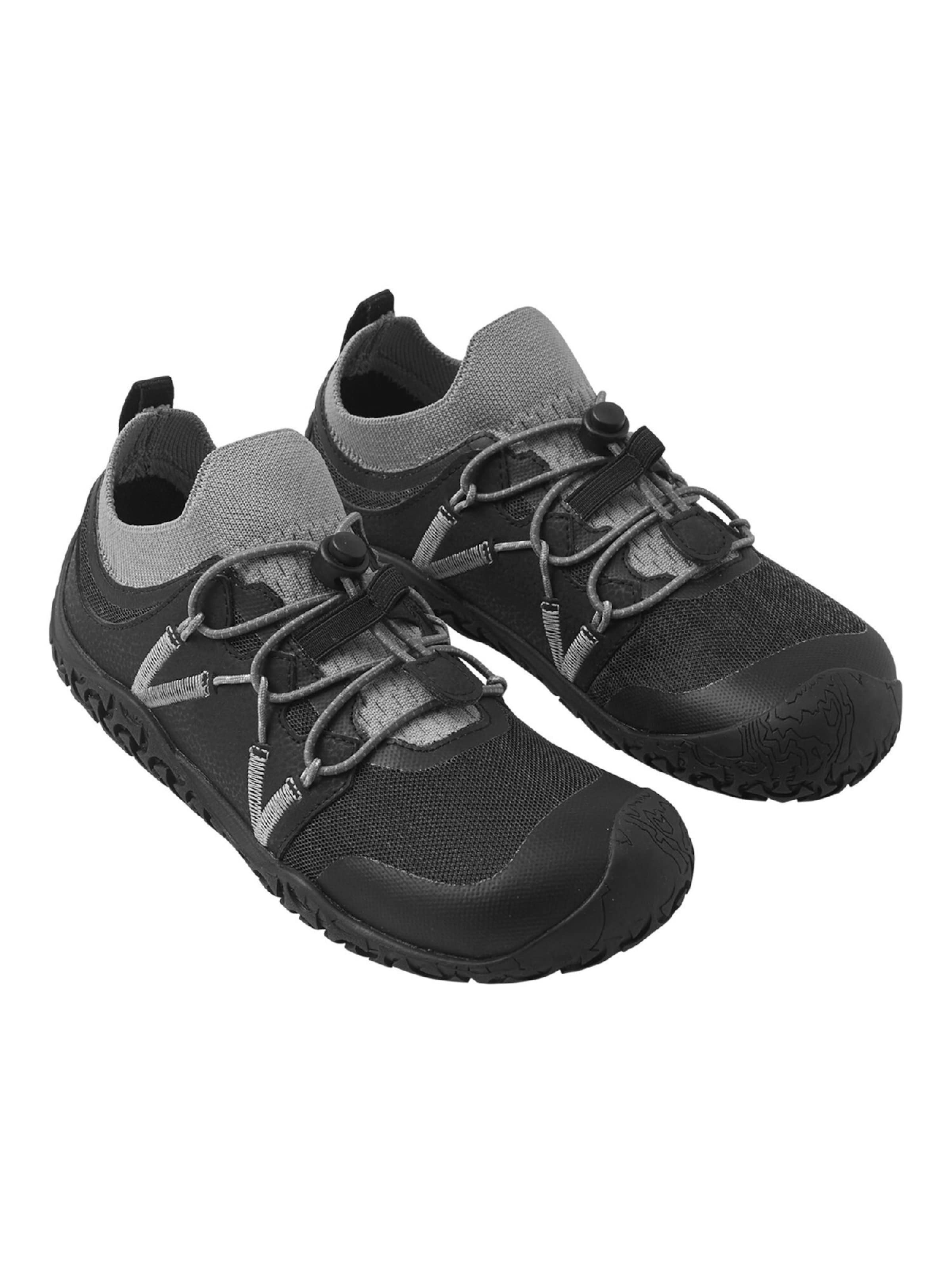 Reima Sneaker 'Vaellus' in Schwarz