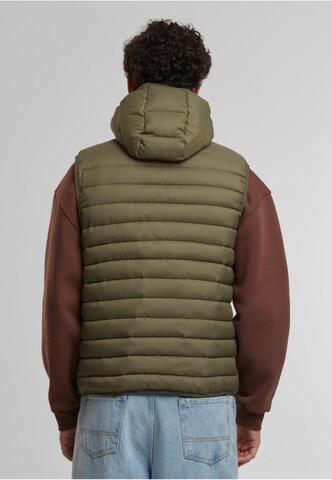 Urban Classics Bodywarmer in Bruin