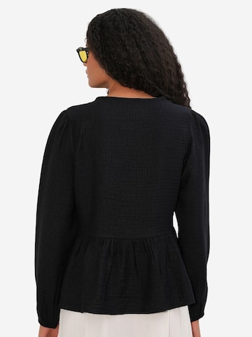 Bigdart Blouse in Zwart