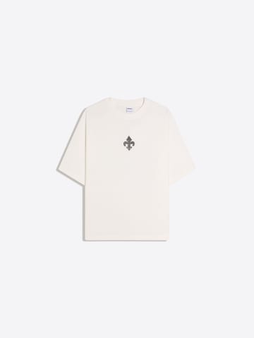 Tricou 'IRON SAINTS' de la Bershka pe alb: față