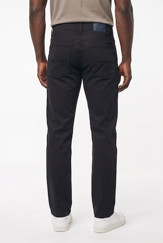 Pioneer Authentic Jeans Regular Jeans in Black