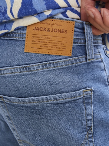 JACK & JONES Loosefit Jeans in Blauw