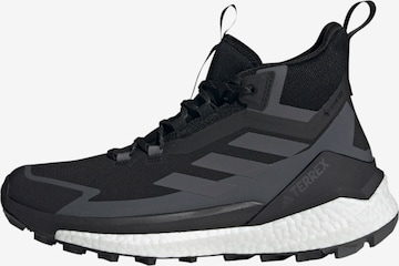 ADIDAS TERREX - Botas 'Free Hiker 2.0' em cinzento: frente