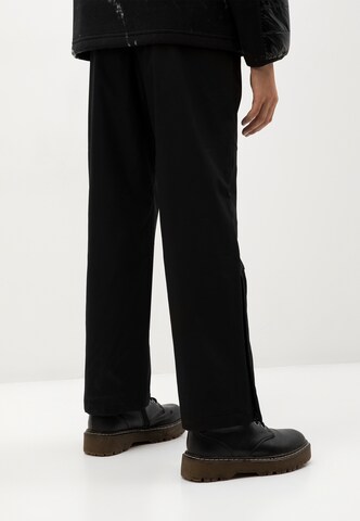 Gulliver Regular Pants in Black