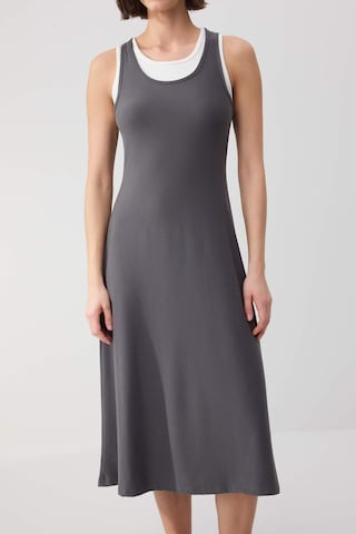 Trendyol Dress in Grey