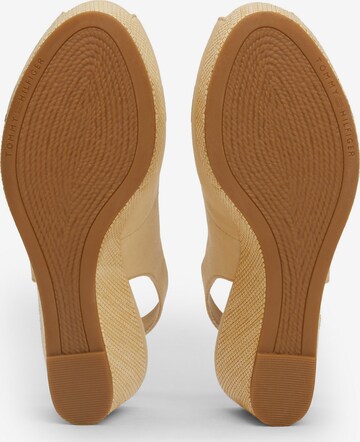 TOMMY HILFIGER Sandals in Beige