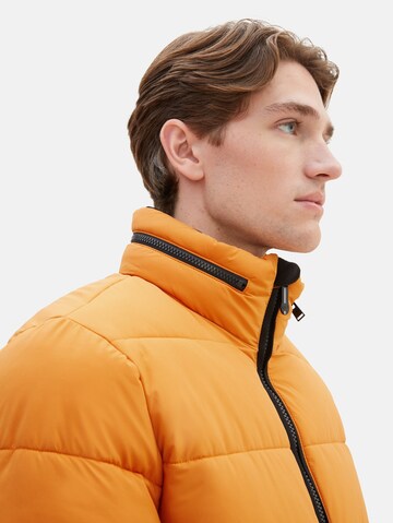 TOM TAILOR - Chaqueta de entretiempo en naranja