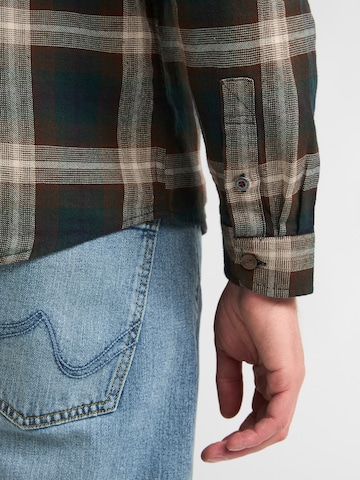 Petrol Industries - Ajuste regular Camisa en verde