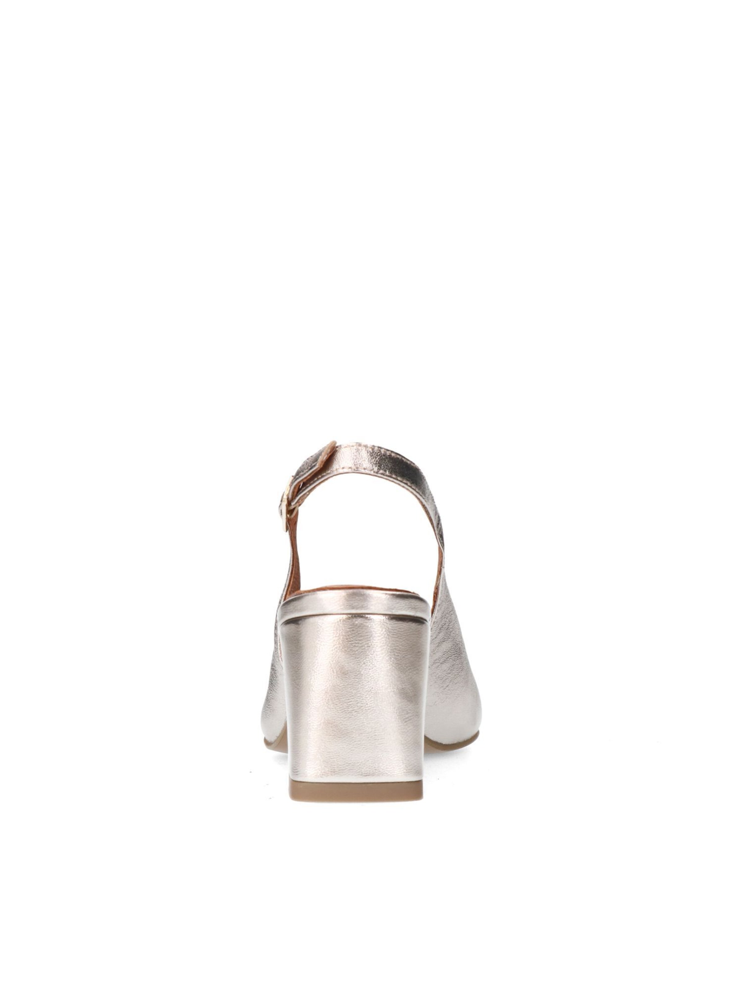 MANFIELD Pumps in Gold