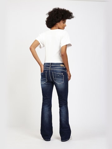 Effilé Jean '94AMELIE FLARED ' Gang en bleu