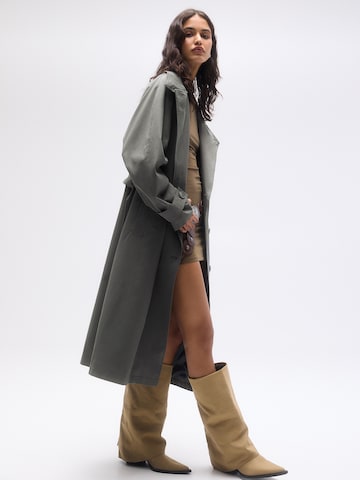 Pull&Bear Between-seasons coat in Grey