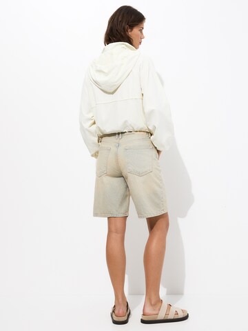 Pull&Bear Jacke in Beige
