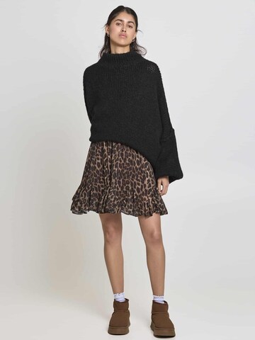 Lilavie Pullover 'Maraa' in Schwarz