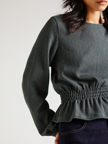 ABOUT YOU - Blusa 'Dena' en verde