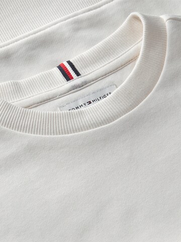 TOMMY HILFIGER Sweatshirt 'Essential' in Weiß
