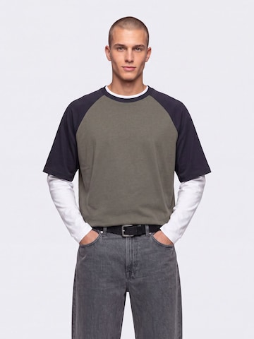 T-Shirt 'ONSHEATON' Only & Sons en vert : devant