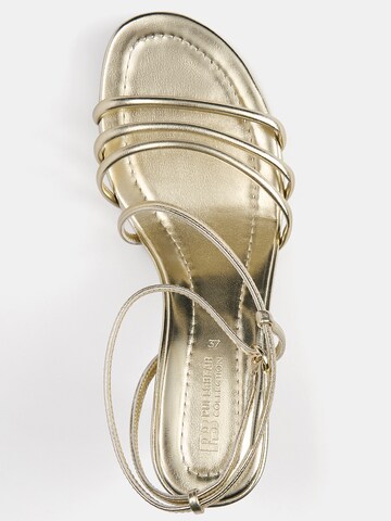 Pull&Bear Sandale in Gold