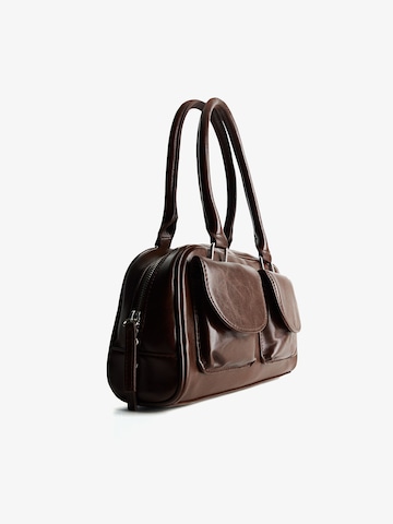 Bershka Schultertasche in Braun