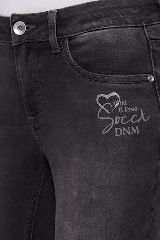 Soccx Slimfit Jeans 'Mira' in Grau