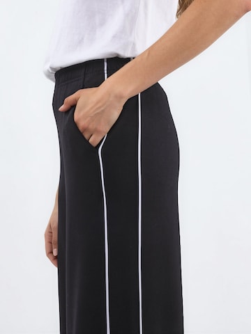 Wide leg Pantaloni di Hiccup in nero