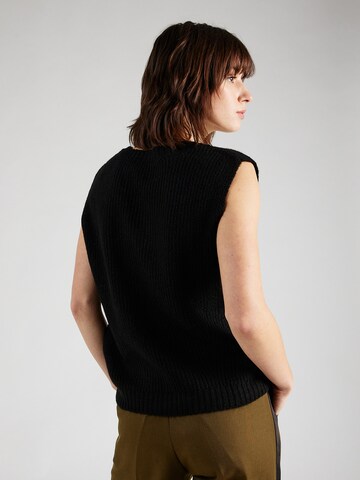 MORE & MORE Sweater in Black