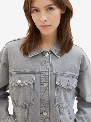 TOM TAILOR DENIM Jacke in Grau