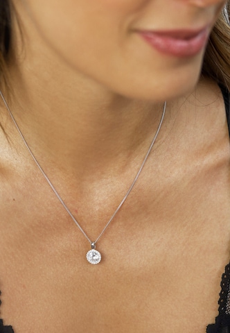 Nana Kay Necklace in Silver: front
