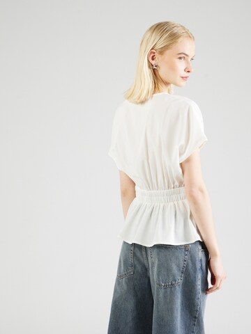 VILA - Blusa 'MATHILDE' en blanco