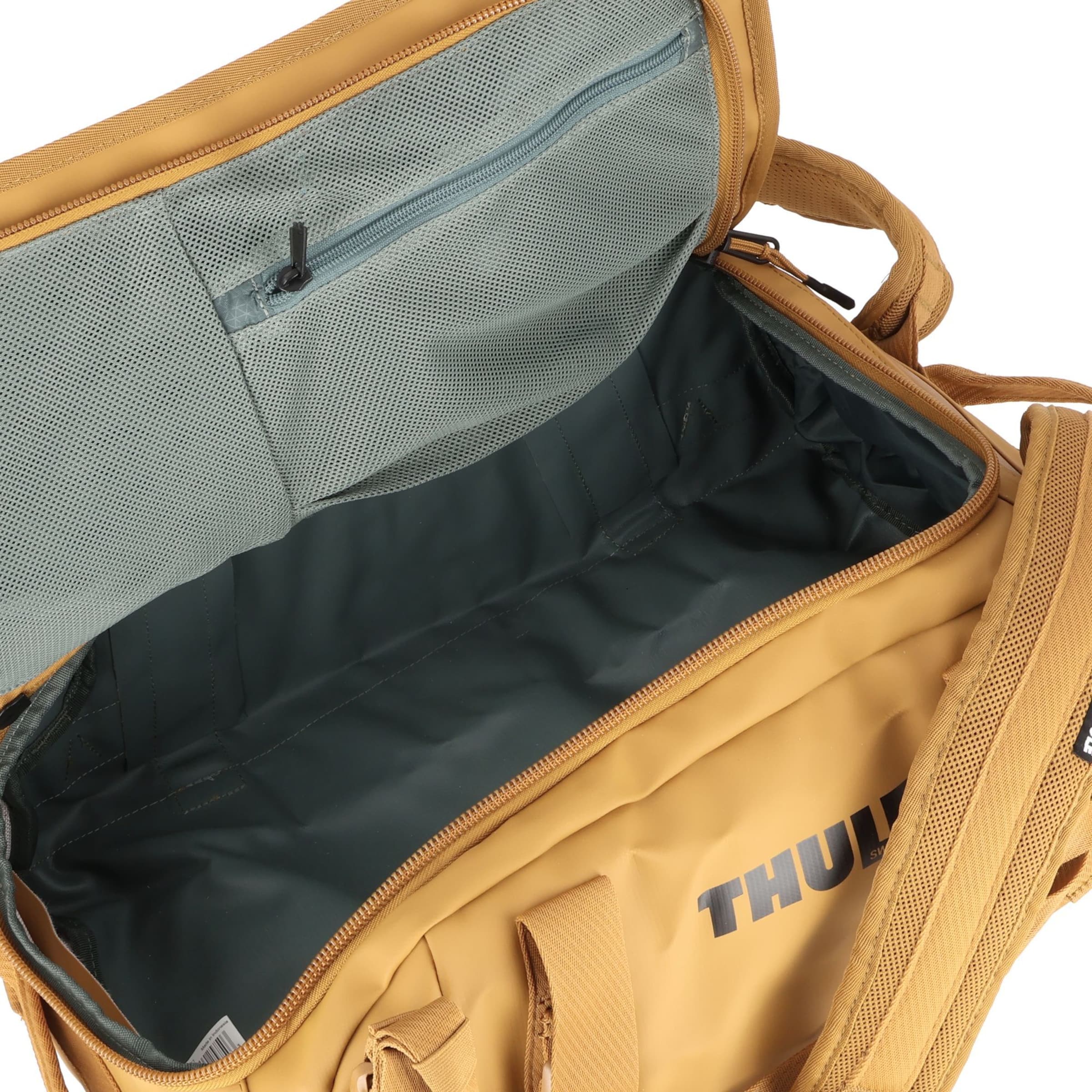 Thule Weekender 'Chasm' in Yellow