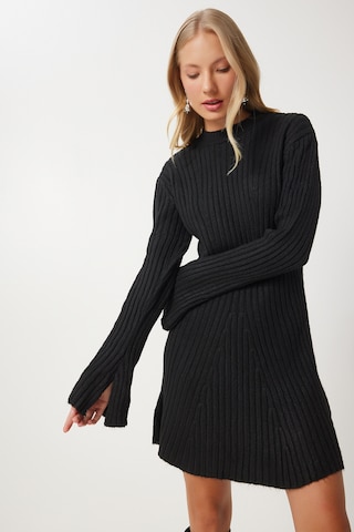 Happiness İstanbul Kootud kleit, värv must: eest vaates