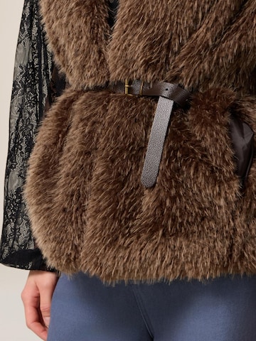 oltre Wintermantel in Bruin