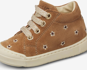 Baskets 'SNOPES EMBR.DAISIES ZIP' Falcotto en marron : devant