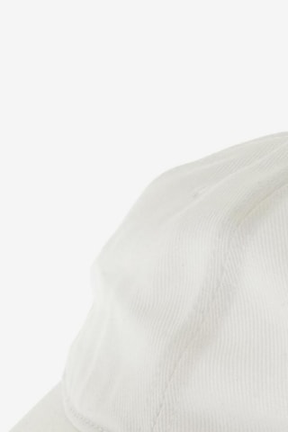 Brandy Melville Hut oder Mütze One Size in Weiß