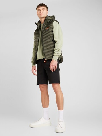 Gilet 'FUJI' Superdry en vert